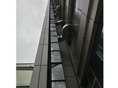 時代天（tiān）街東塔排油煙工程